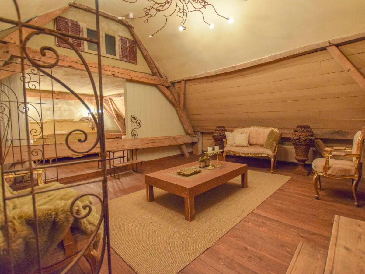 Unique Holiday Home With A Hot Tub Alphen  Luaran gambar